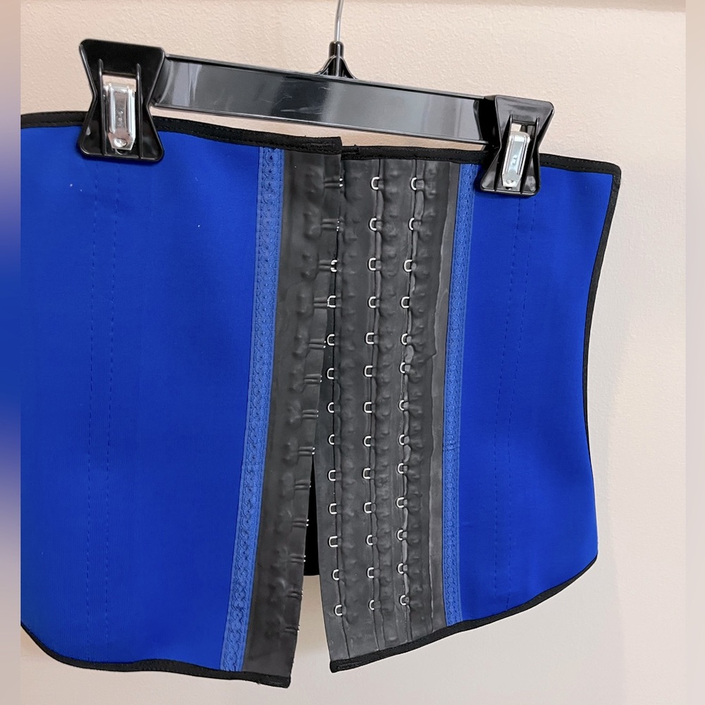 Ann Chery Women’s Waist Trainer
